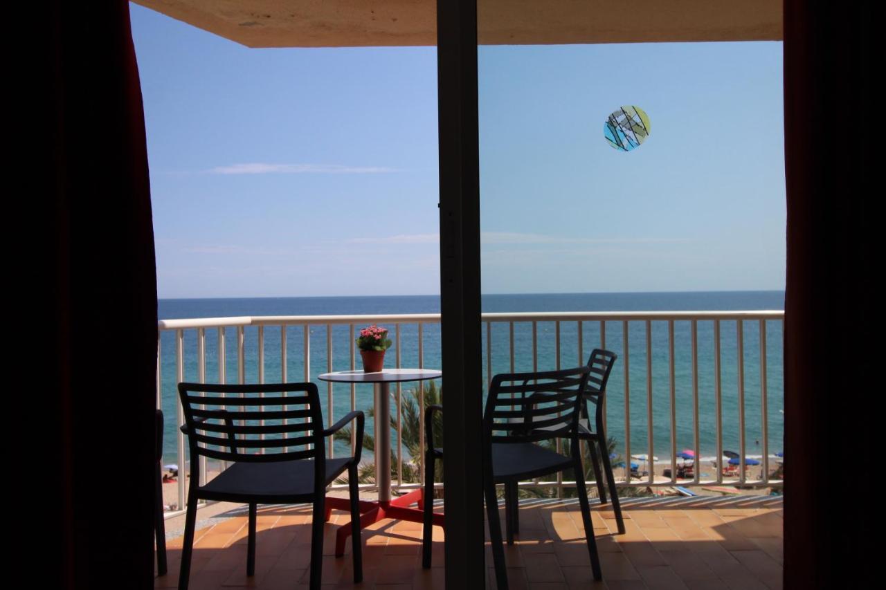 Apartaments El Sorrall Blanes Exterior photo