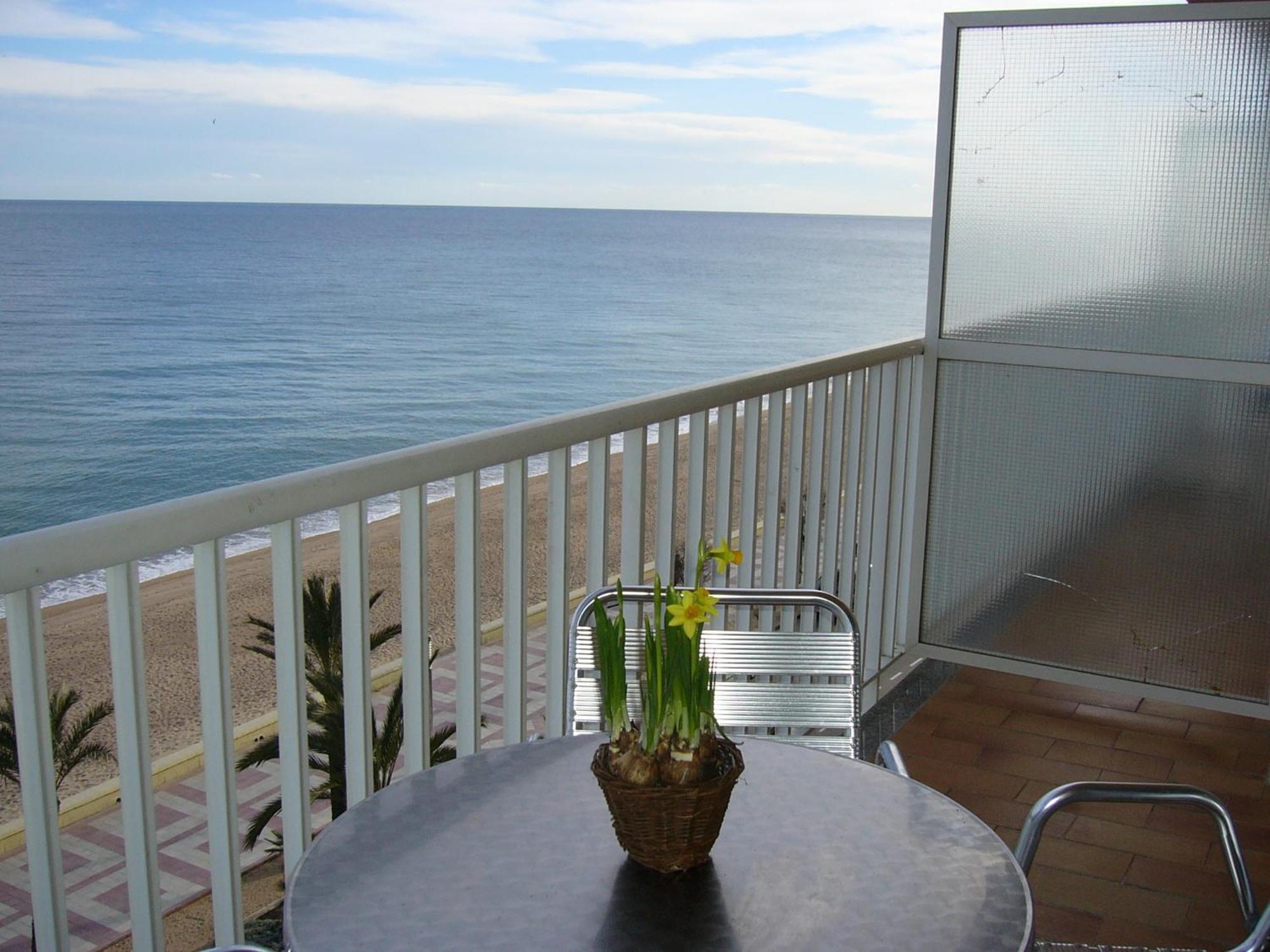 Apartaments El Sorrall Blanes Room photo