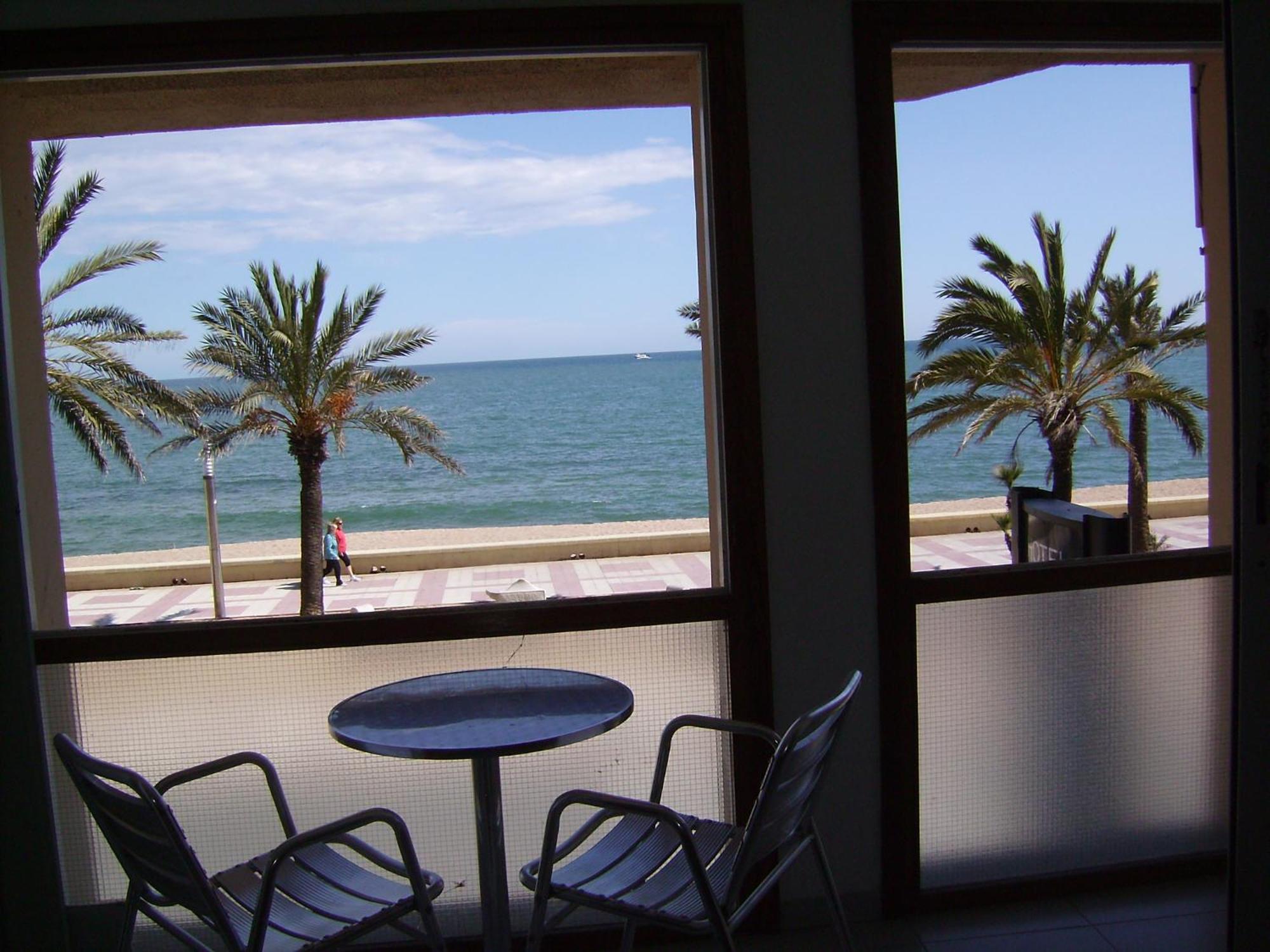 Apartaments El Sorrall Blanes Room photo